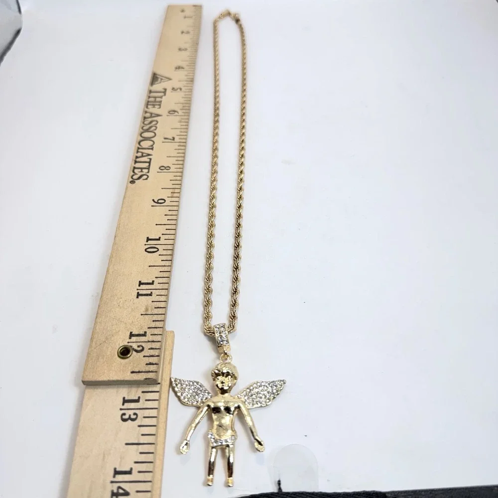 Gold Tone Rhinestone Angel Cherub Pendant Necklace 24 Inch Rope Chain Streetwear